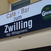 spannrahmen-aussenbereih-cafe-bar-zum-zwilling