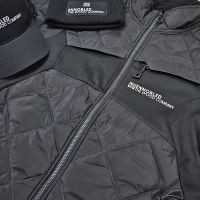 JackeKappeHaube_en
